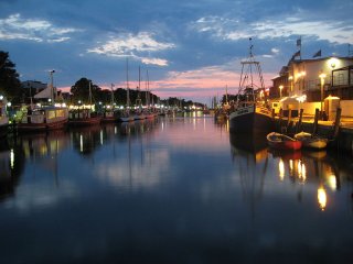 Alter Storm in Rostock-Warnemnde (Bildnachweis s.u)